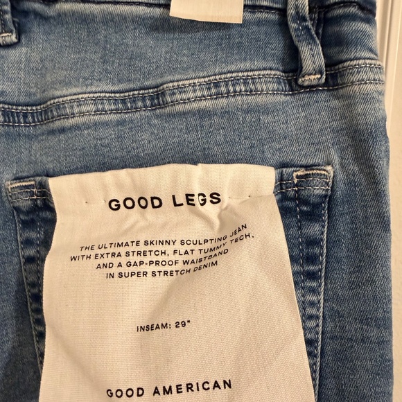 NWT Good American Size 6/28 - Picture 5 of 6